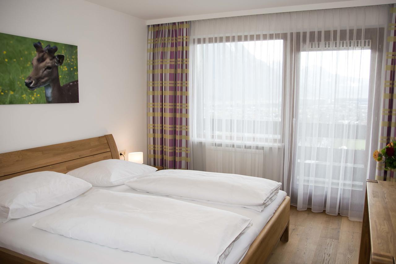Hotel Daneu Nueziders ภายนอก รูปภาพ