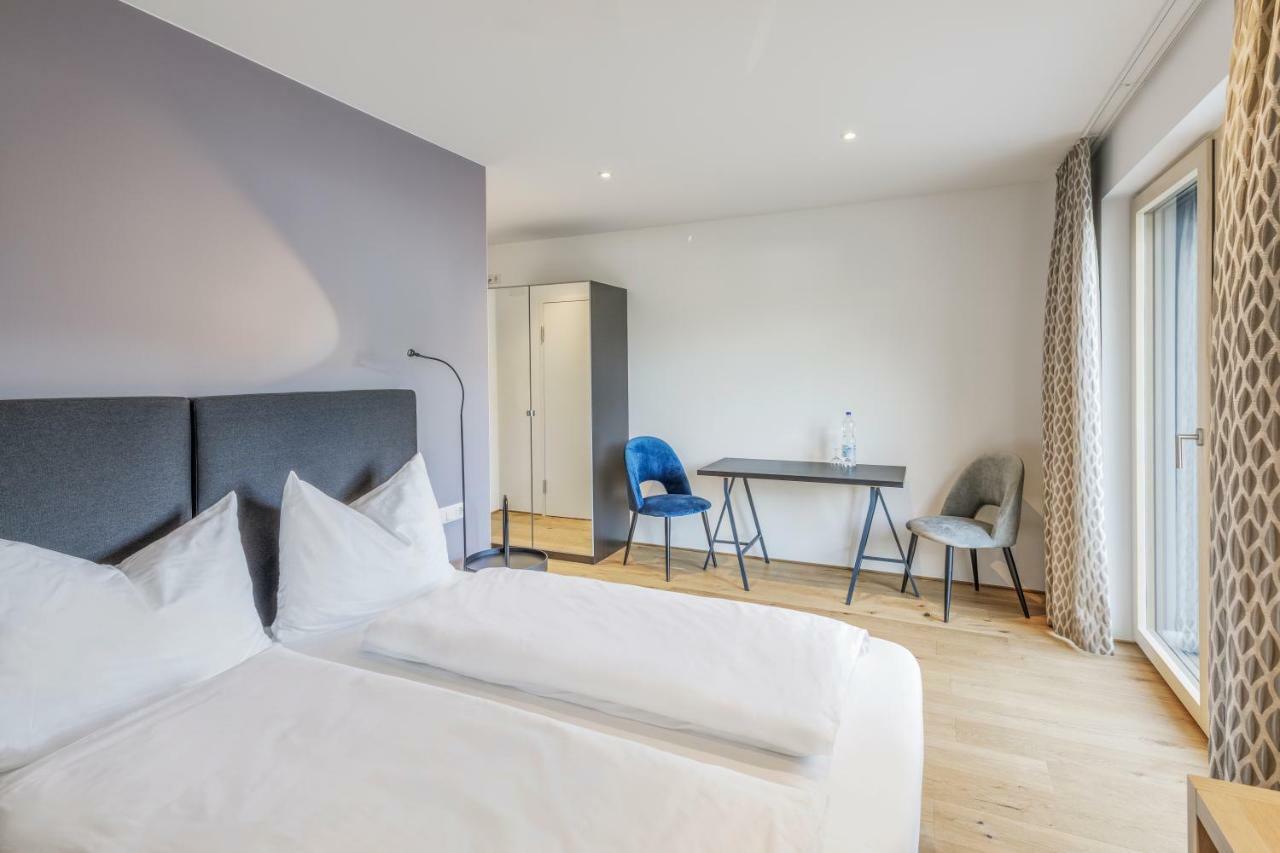 Hotel Daneu Nueziders ภายนอก รูปภาพ
